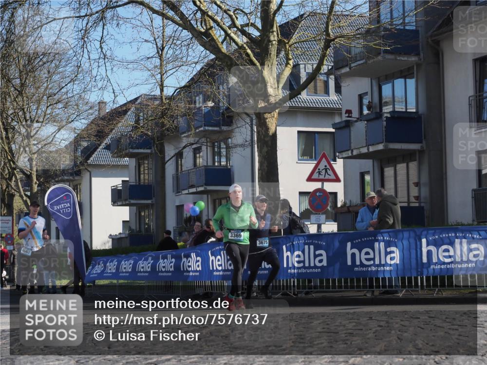 06.04.2025 - 44. Internationalen Wilhelmsburger Insellauf Luisa Fischer http://msf.ph/oto/7576737 06.04.2025 10:38:20 Ziel 3369, 3675, 4563 meine-sportfotos.de