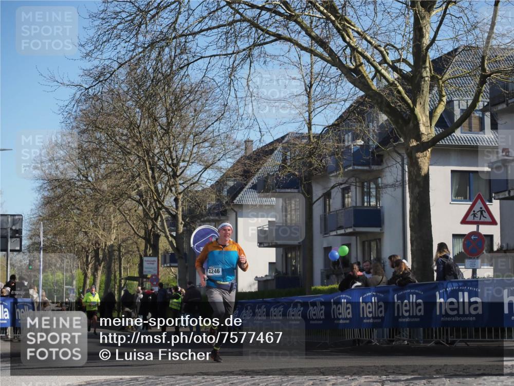 06.04.2025 - 44. Internationalen Wilhelmsburger Insellauf Luisa Fischer http://msf.ph/oto/7577467 06.04.2025 10:38:41 Ziel 4246 meine-sportfotos.de