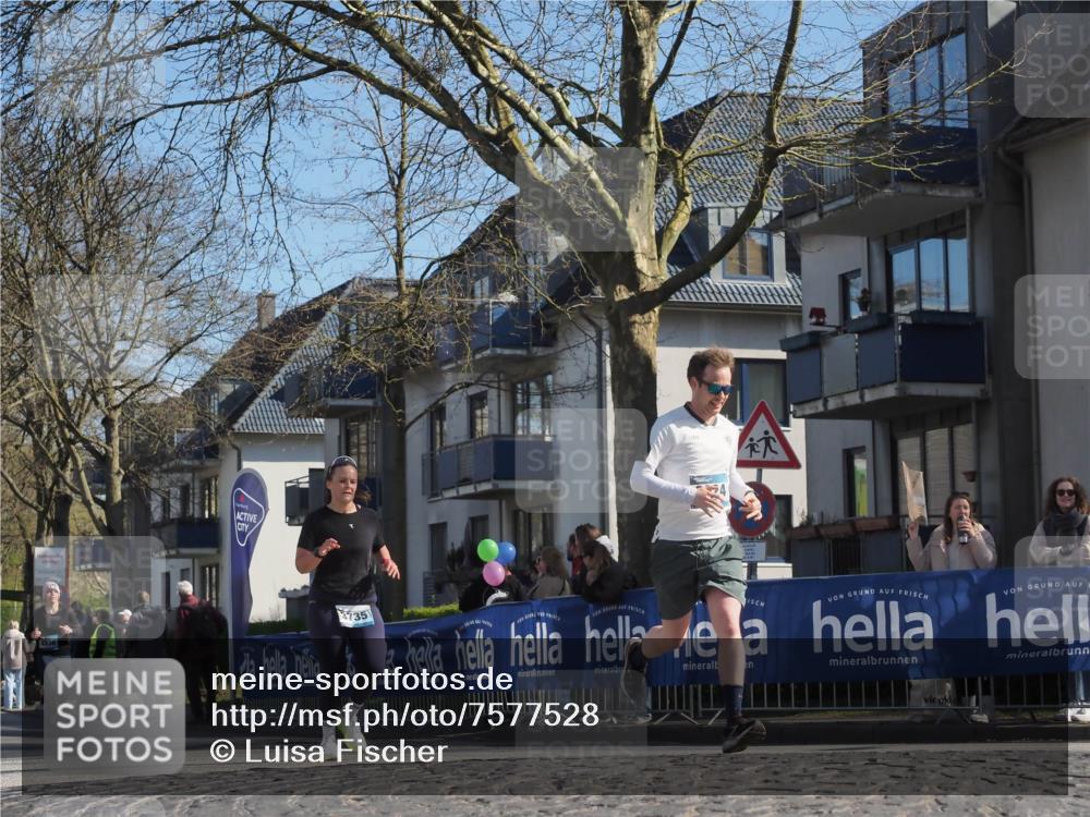 06.04.2025 - 44. Internationalen Wilhelmsburger Insellauf Luisa Fischer http://msf.ph/oto/7577528 06.04.2025 10:43:26 Ziel 3735 meine-sportfotos.de