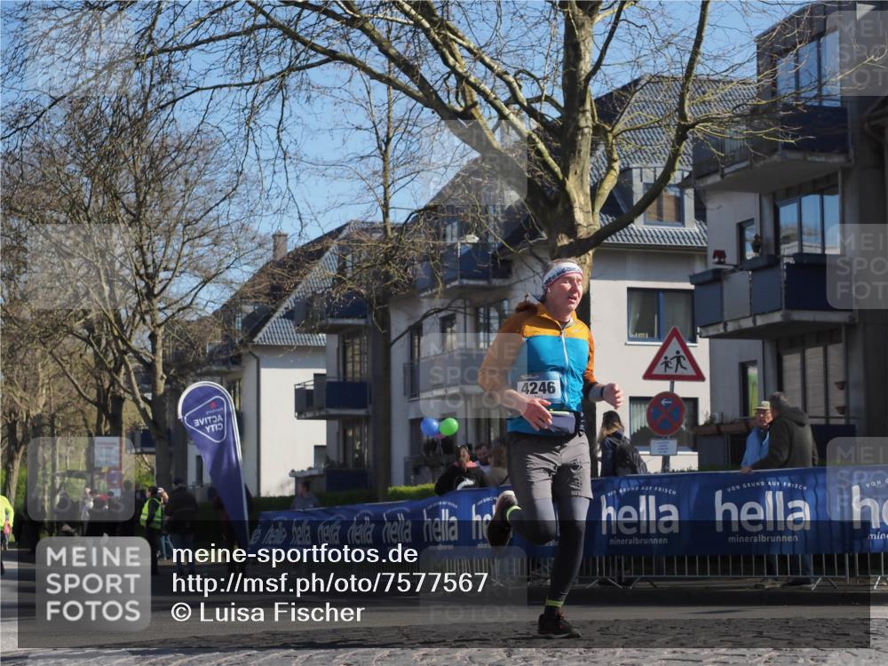 06.04.2025 - 44. Internationalen Wilhelmsburger Insellauf Luisa Fischer http://msf.ph/oto/7577567 06.04.2025 10:38:42 Ziel 4246 meine-sportfotos.de