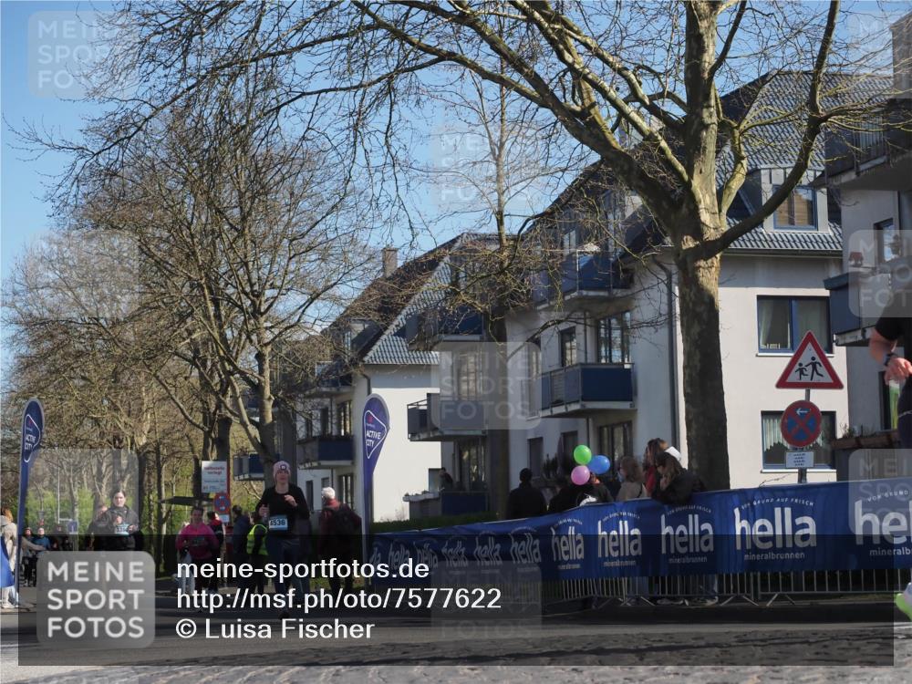 06.04.2025 - 44. Internationalen Wilhelmsburger Insellauf Luisa Fischer http://msf.ph/oto/7577622 06.04.2025 10:43:28 Ziel 4536 meine-sportfotos.de