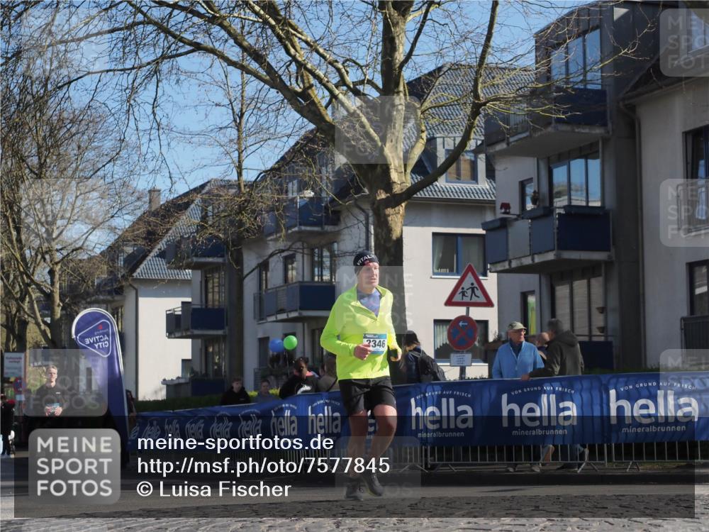 06.04.2025 - 44. Internationalen Wilhelmsburger Insellauf Luisa Fischer http://msf.ph/oto/7577845 06.04.2025 10:38:50 Ziel 3346 meine-sportfotos.de