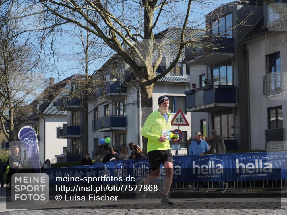 06.04.2025 - 44. Internationalen Wilhelmsburger Insellauf Luisa Fischer http://msf.ph/oto/7577868 06.04.2025 10:38:50 Ziel 3346 meine-sportfotos.de