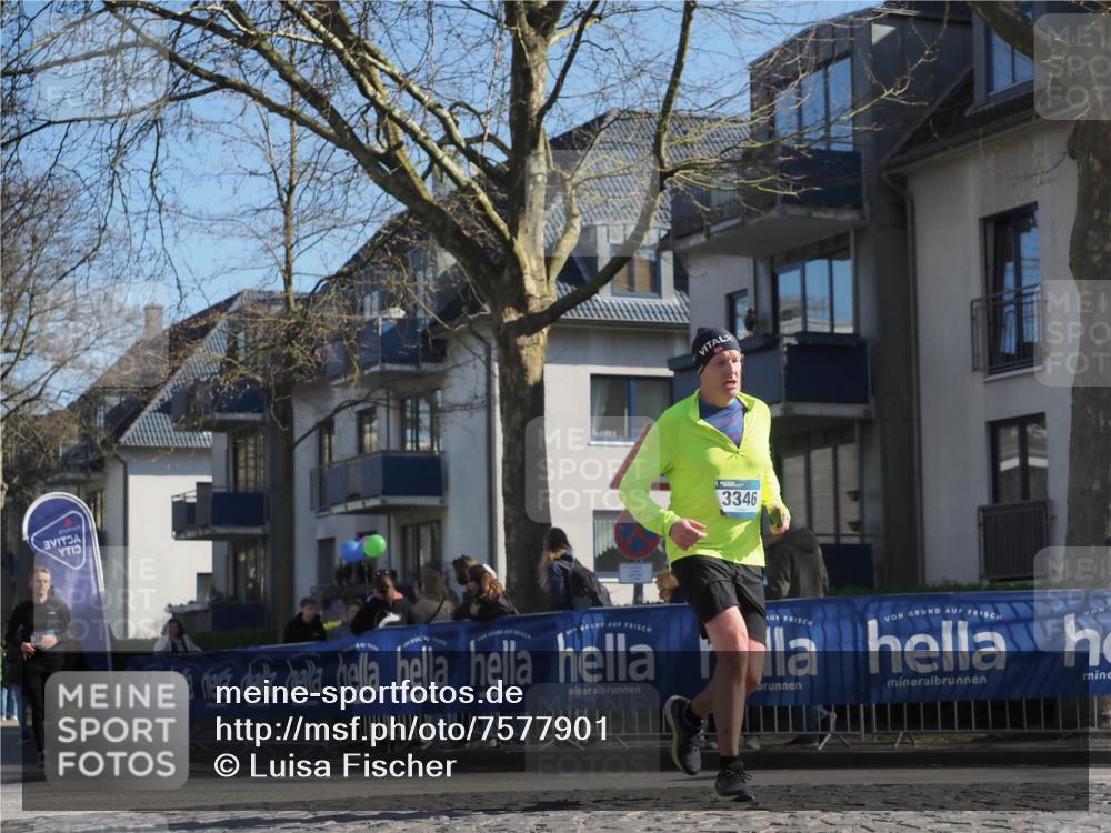 06.04.2025 - 44. Internationalen Wilhelmsburger Insellauf Luisa Fischer http://msf.ph/oto/7577901 06.04.2025 10:38:50 Ziel 3346 meine-sportfotos.de