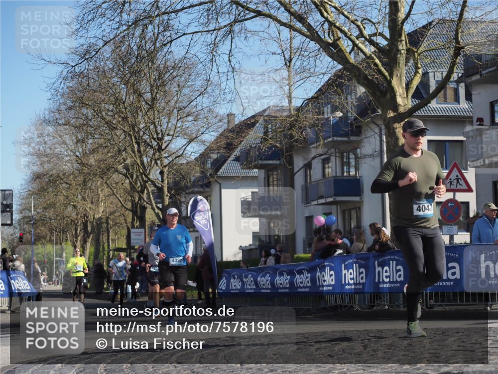 06.04.2025 - 44. Internationalen Wilhelmsburger Insellauf Luisa Fischer http://msf.ph/oto/7578196 06.04.2025 10:38:59 Ziel 4047, 370, 4337 meine-sportfotos.de