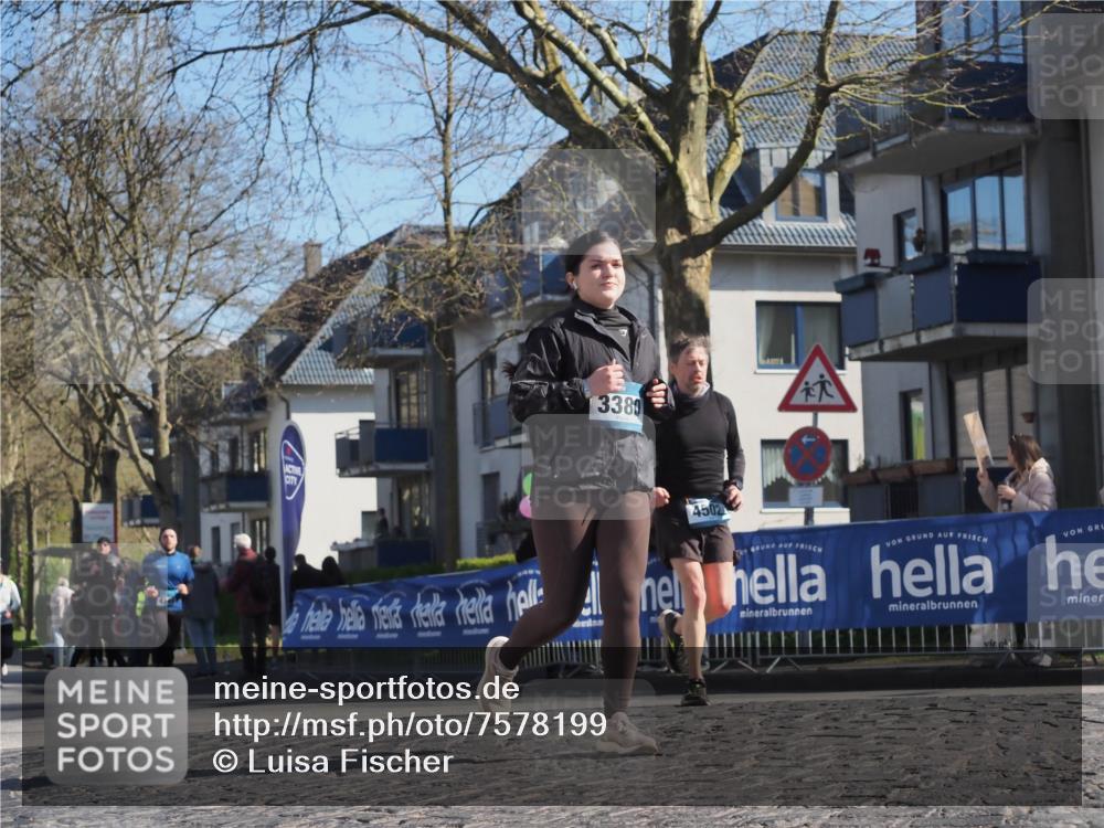 06.04.2025 - 44. Internationalen Wilhelmsburger Insellauf Luisa Fischer http://msf.ph/oto/7578199 06.04.2025 10:43:36 Ziel 3380, 4502 meine-sportfotos.de