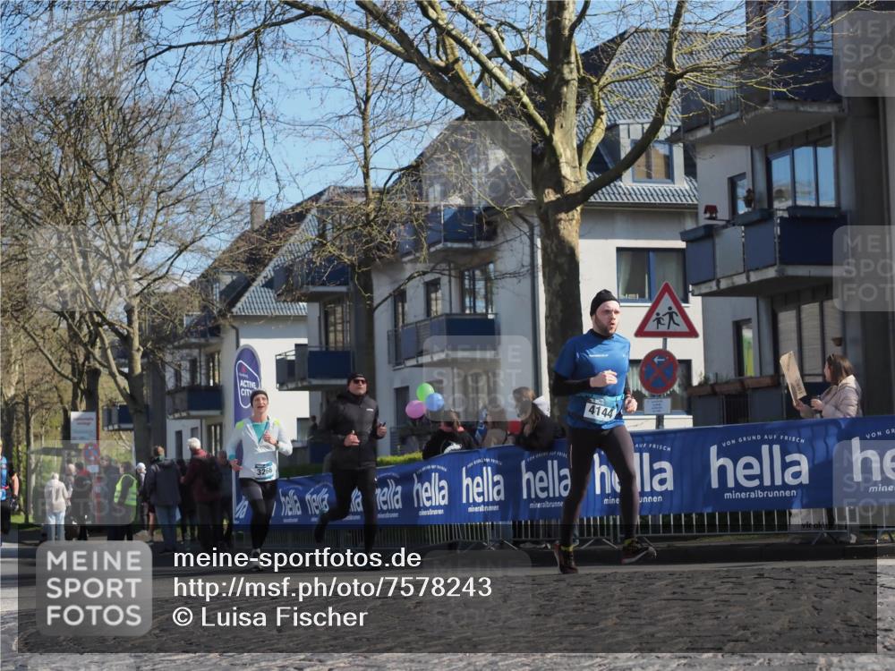 06.04.2025 - 44. Internationalen Wilhelmsburger Insellauf Luisa Fischer http://msf.ph/oto/7578243 06.04.2025 10:43:40 Ziel 3268, 4144 meine-sportfotos.de