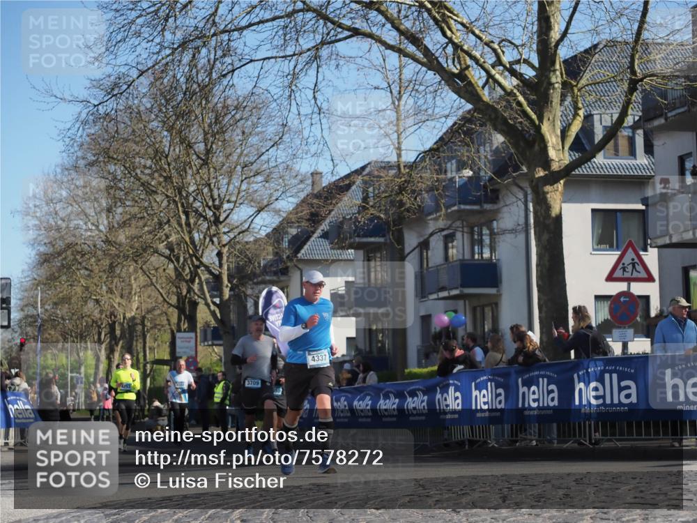 06.04.2025 - 44. Internationalen Wilhelmsburger Insellauf Luisa Fischer http://msf.ph/oto/7578272 06.04.2025 10:39:00 Ziel 3709, 4337 meine-sportfotos.de