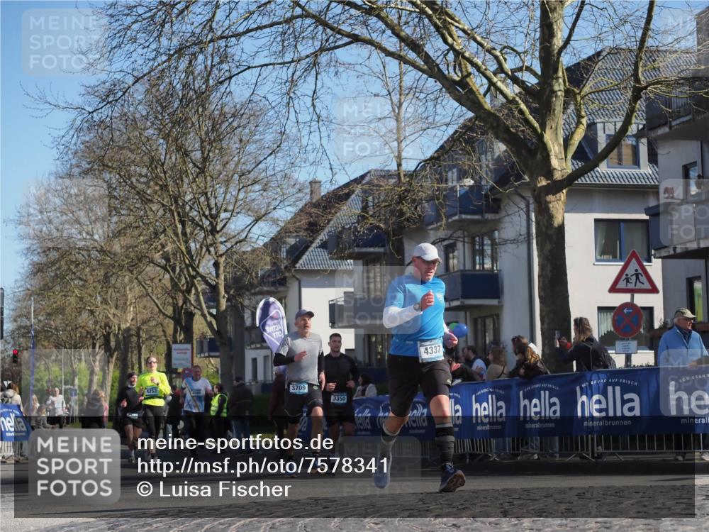 06.04.2025 - 44. Internationalen Wilhelmsburger Insellauf Luisa Fischer http://msf.ph/oto/7578341 06.04.2025 10:39:01 Ziel 4337, 3709, 3350 meine-sportfotos.de