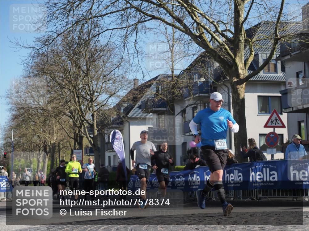 06.04.2025 - 44. Internationalen Wilhelmsburger Insellauf Luisa Fischer http://msf.ph/oto/7578374 06.04.2025 10:39:01 Ziel 3915, 4337, 3709, 3350 meine-sportfotos.de