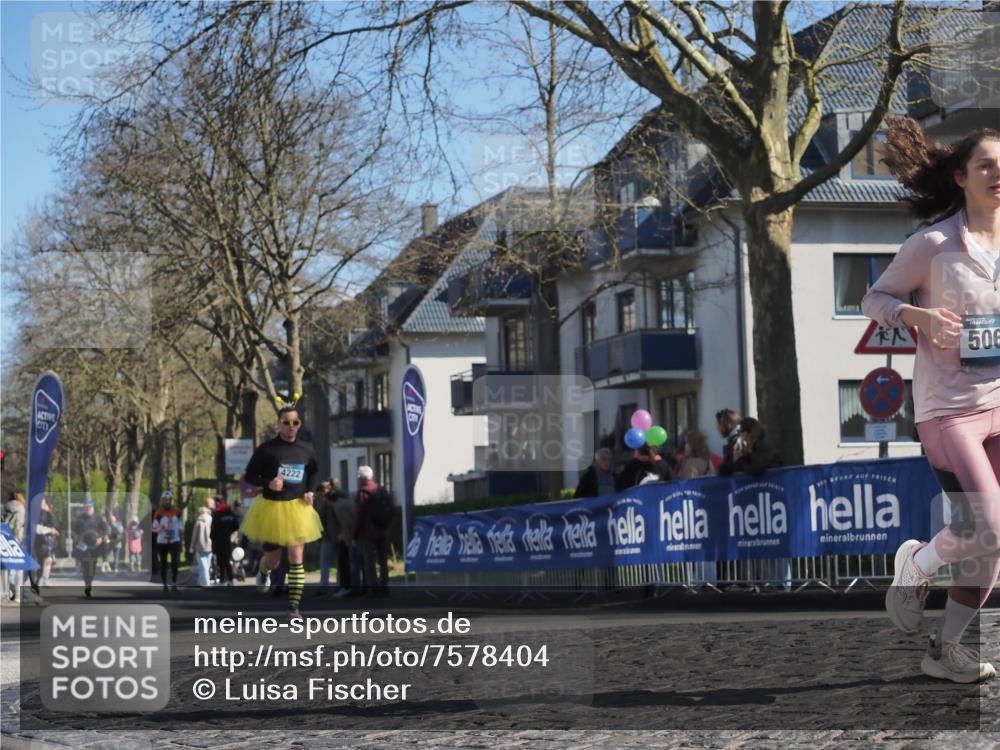 06.04.2025 - 44. Internationalen Wilhelmsburger Insellauf Luisa Fischer http://msf.ph/oto/7578404 06.04.2025 10:43:47 Ziel 4222, 506 meine-sportfotos.de