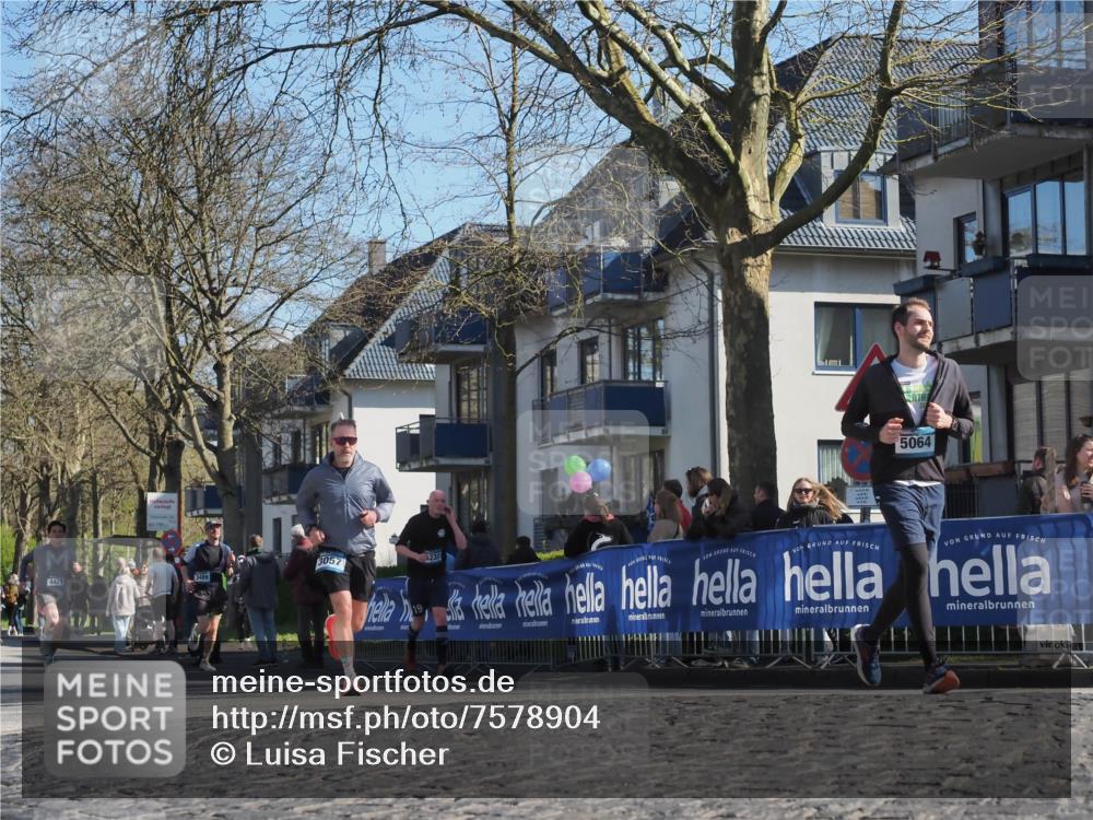 06.04.2025 - 44. Internationalen Wilhelmsburger Insellauf Luisa Fischer http://msf.ph/oto/7578904 06.04.2025 10:44:04 Ziel 4429, 3489, 3057, 5064 meine-sportfotos.de