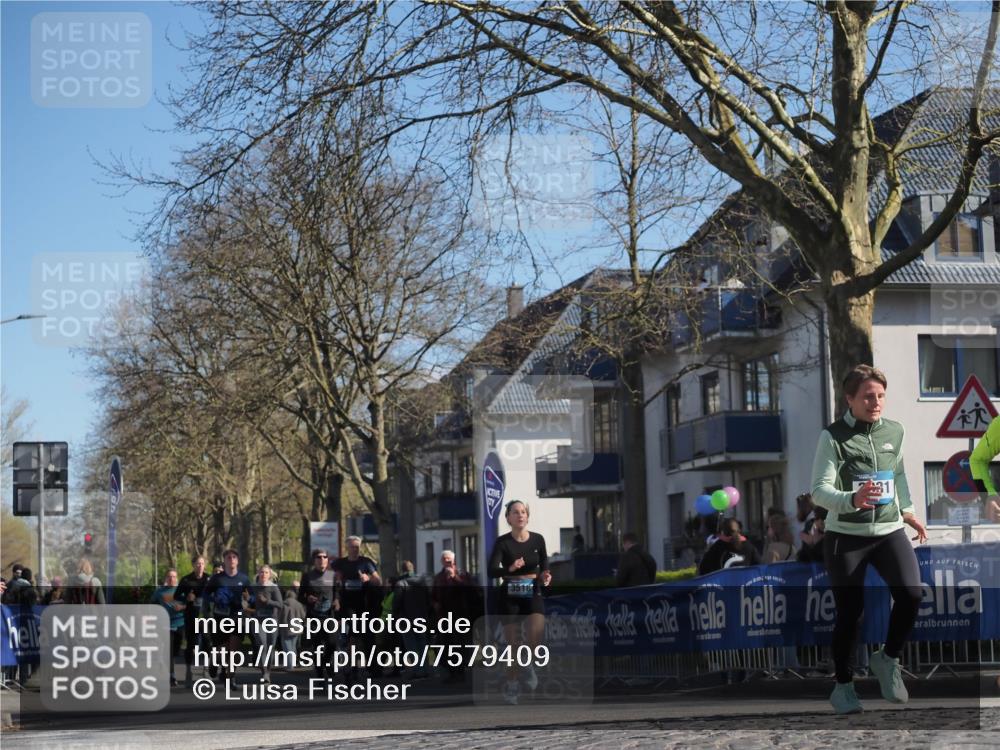 06.04.2025 - 44. Internationalen Wilhelmsburger Insellauf Luisa Fischer http://msf.ph/oto/7579409 06.04.2025 10:44:22 Ziel 3518 meine-sportfotos.de