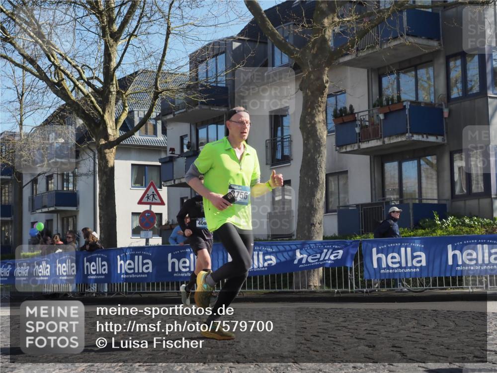 06.04.2025 - 44. Internationalen Wilhelmsburger Insellauf Luisa Fischer http://msf.ph/oto/7579700 06.04.2025 10:39:33 Ziel 406, 756 meine-sportfotos.de