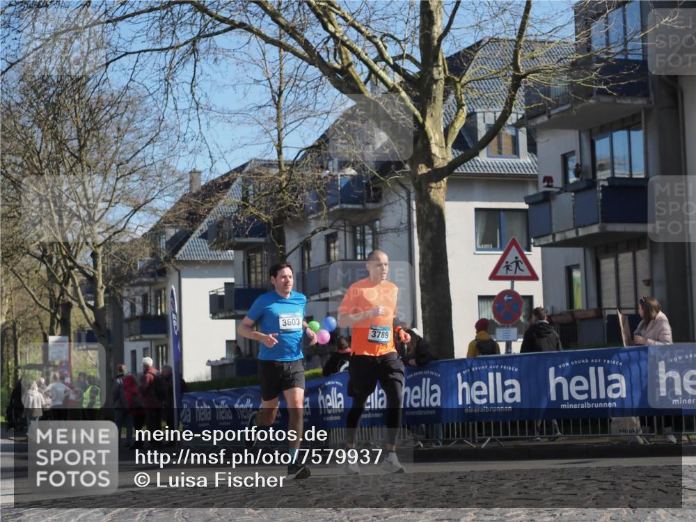 06.04.2025 - 44. Internationalen Wilhelmsburger Insellauf Luisa Fischer http://msf.ph/oto/7579937 06.04.2025 10:44:48 Ziel 3603, 3789 meine-sportfotos.de