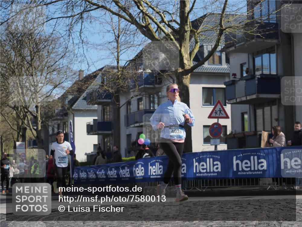 06.04.2025 - 44. Internationalen Wilhelmsburger Insellauf Luisa Fischer http://msf.ph/oto/7580013 06.04.2025 10:44:58 Ziel 4039, 4361 meine-sportfotos.de