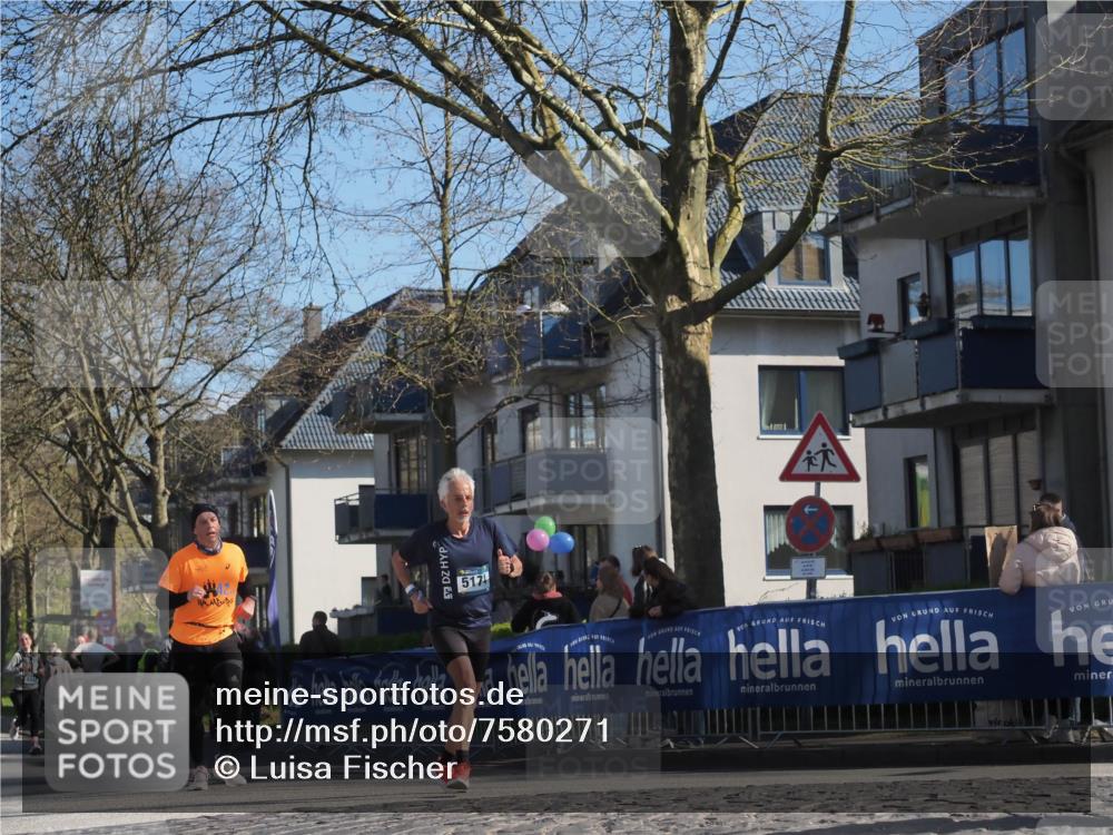 06.04.2025 - 44. Internationalen Wilhelmsburger Insellauf Luisa Fischer http://msf.ph/oto/7580271 06.04.2025 10:45:09 Ziel 517 meine-sportfotos.de