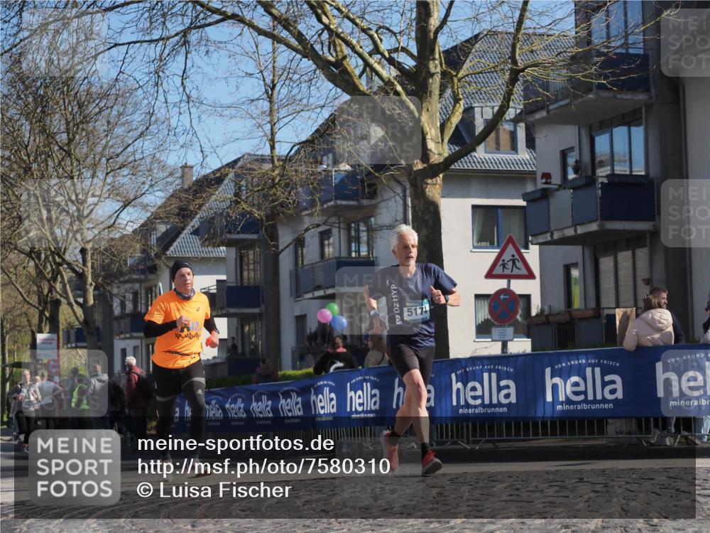 06.04.2025 - 44. Internationalen Wilhelmsburger Insellauf Luisa Fischer http://msf.ph/oto/7580310 06.04.2025 10:45:10 Ziel 517 meine-sportfotos.de