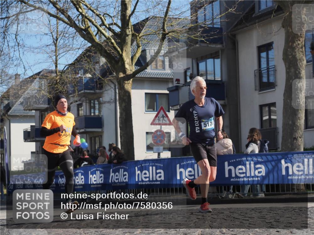 06.04.2025 - 44. Internationalen Wilhelmsburger Insellauf Luisa Fischer http://msf.ph/oto/7580356 06.04.2025 10:45:11 Ziel 517 meine-sportfotos.de