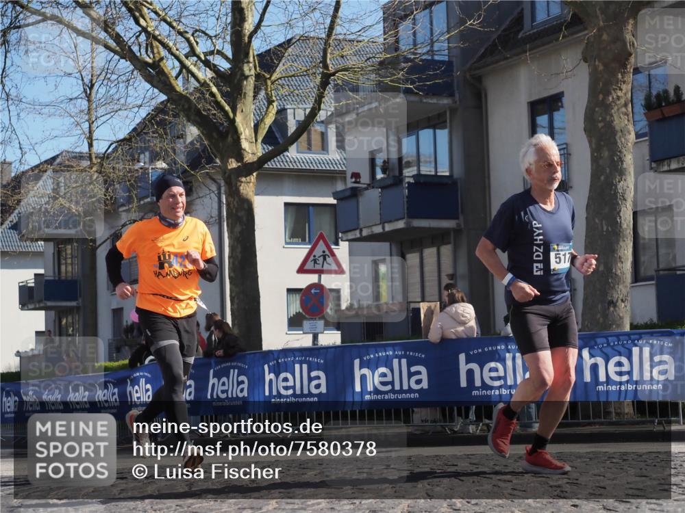 06.04.2025 - 44. Internationalen Wilhelmsburger Insellauf Luisa Fischer http://msf.ph/oto/7580378 06.04.2025 10:45:11 Ziel 517 meine-sportfotos.de