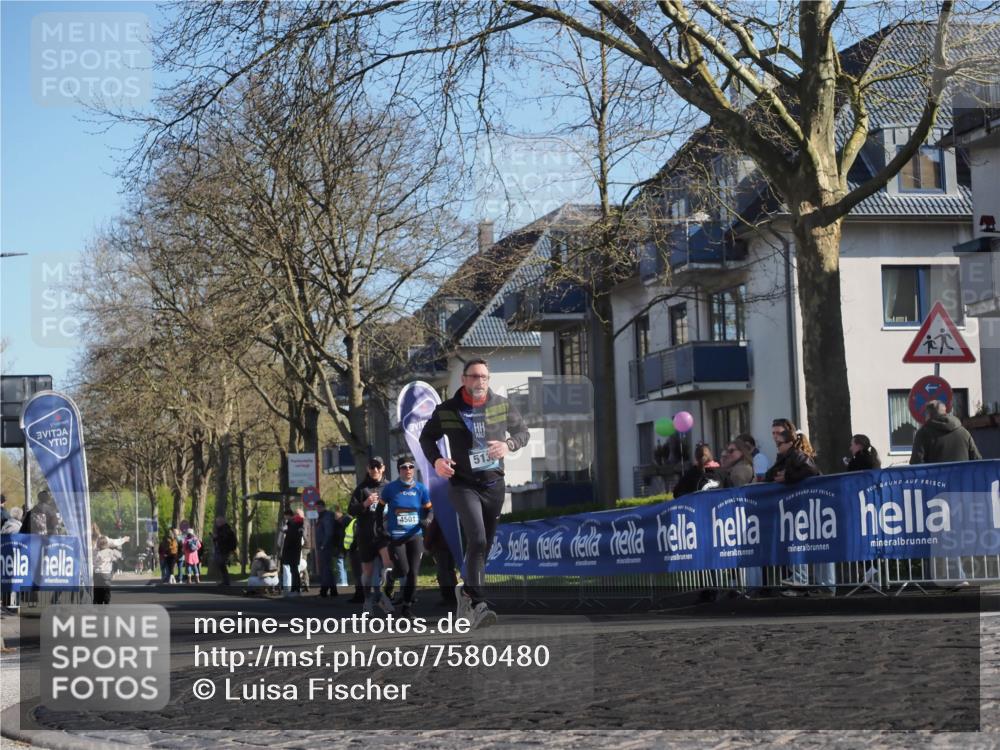 06.04.2025 - 44. Internationalen Wilhelmsburger Insellauf Luisa Fischer http://msf.ph/oto/7580480 06.04.2025 10:39:54 Ziel 513, 4501 meine-sportfotos.de