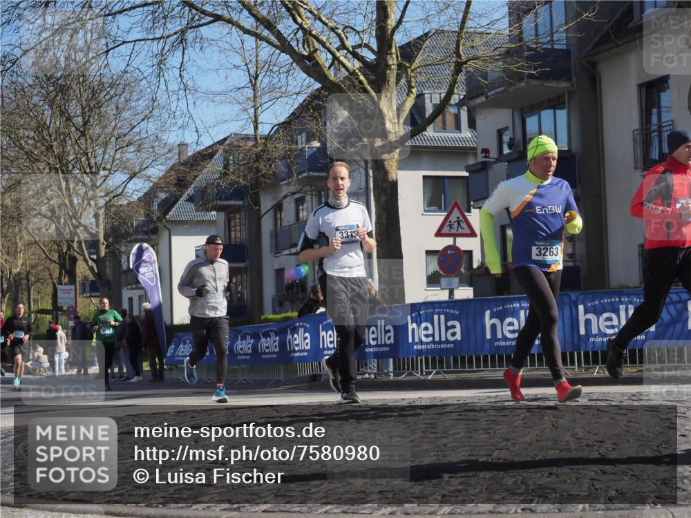06.04.2025 - 44. Internationalen Wilhelmsburger Insellauf Luisa Fischer http://msf.ph/oto/7580980 06.04.2025 10:40:17 Ziel 331, 3263 meine-sportfotos.de