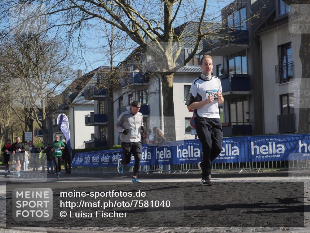 06.04.2025 - 44. Internationalen Wilhelmsburger Insellauf Luisa Fischer http://msf.ph/oto/7581040 06.04.2025 10:40:18 Ziel  meine-sportfotos.de