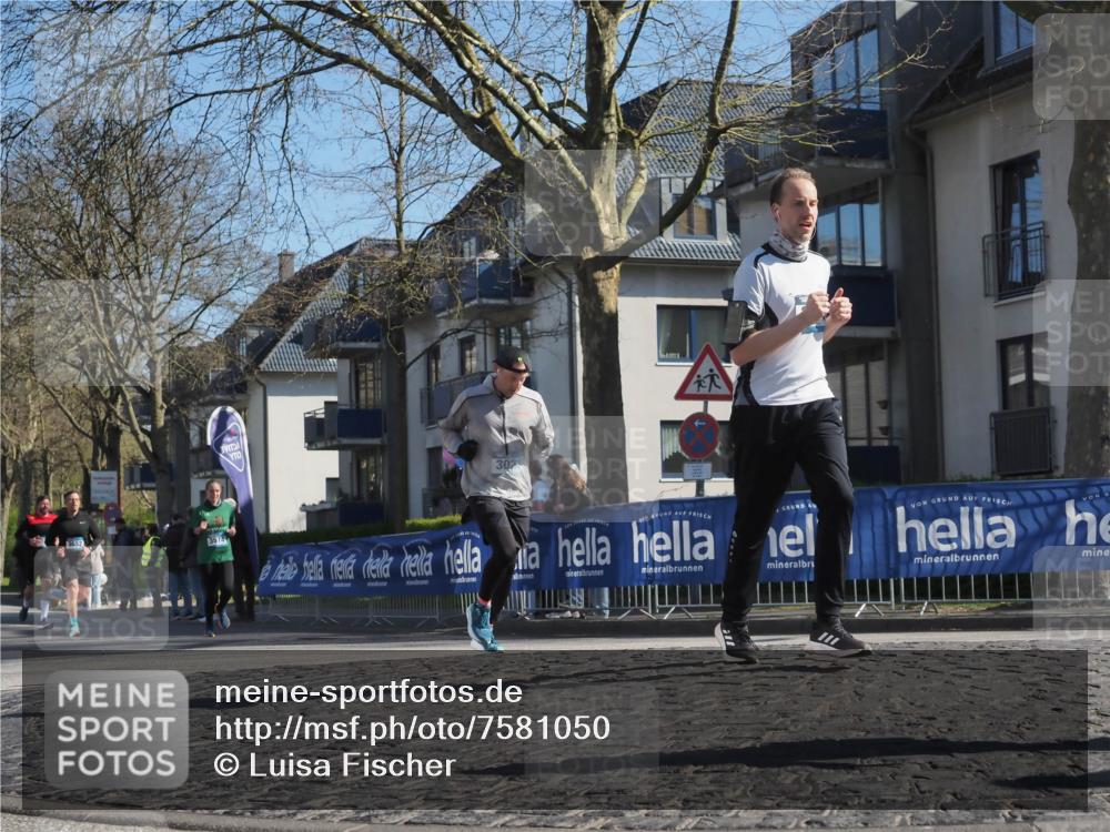 06.04.2025 - 44. Internationalen Wilhelmsburger Insellauf Luisa Fischer http://msf.ph/oto/7581050 06.04.2025 10:40:18 Ziel 302, 3574 meine-sportfotos.de