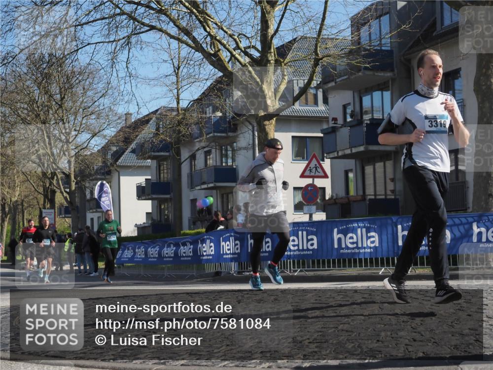 06.04.2025 - 44. Internationalen Wilhelmsburger Insellauf Luisa Fischer http://msf.ph/oto/7581084 06.04.2025 10:40:18 Ziel 3652, 3574, 3319 meine-sportfotos.de