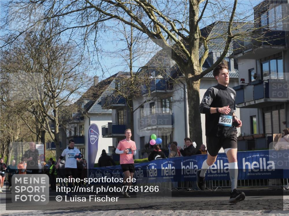 06.04.2025 - 44. Internationalen Wilhelmsburger Insellauf Luisa Fischer http://msf.ph/oto/7581266 06.04.2025 10:45:32 Ziel 4180, 5003 meine-sportfotos.de