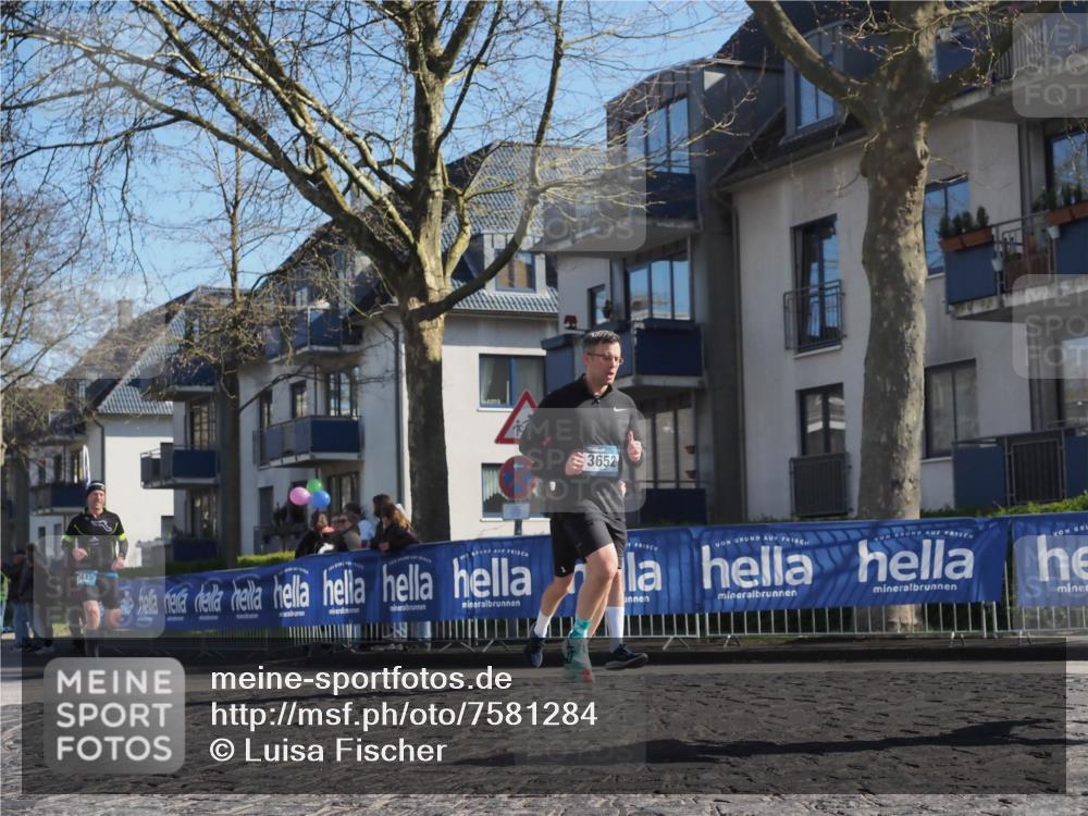 06.04.2025 - 44. Internationalen Wilhelmsburger Insellauf Luisa Fischer http://msf.ph/oto/7581284 06.04.2025 10:40:23 Ziel 3652 meine-sportfotos.de