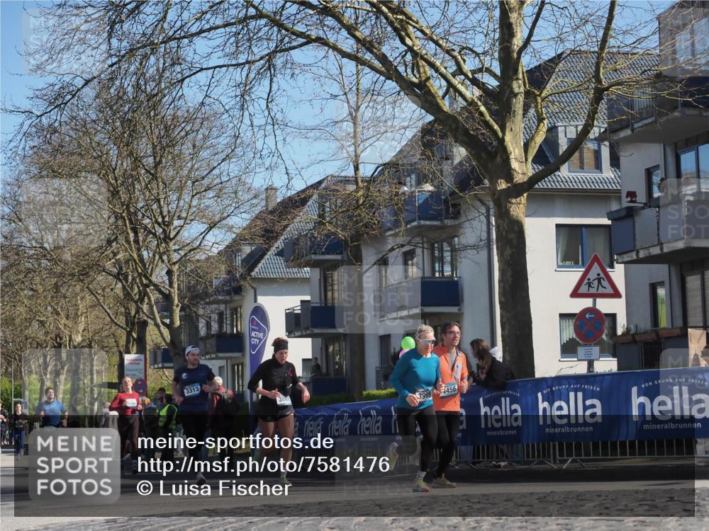 06.04.2025 - 44. Internationalen Wilhelmsburger Insellauf Luisa Fischer http://msf.ph/oto/7581476 06.04.2025 10:45:37 Ziel 182, 3313, 3861, 3999, 456 meine-sportfotos.de