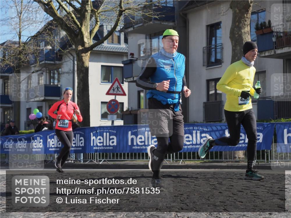 06.04.2025 - 44. Internationalen Wilhelmsburger Insellauf Luisa Fischer http://msf.ph/oto/7581535 06.04.2025 10:40:35 Ziel 3467, 9 meine-sportfotos.de