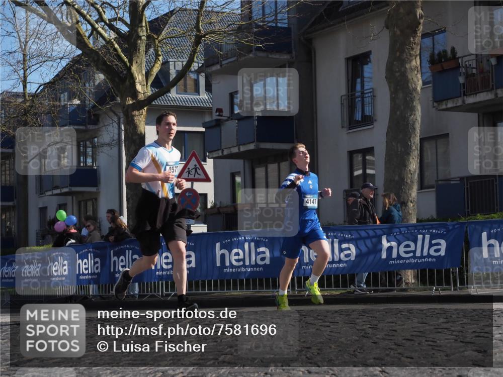 06.04.2025 - 44. Internationalen Wilhelmsburger Insellauf Luisa Fischer http://msf.ph/oto/7581696 06.04.2025 10:40:46 Ziel 4577, 4147 meine-sportfotos.de