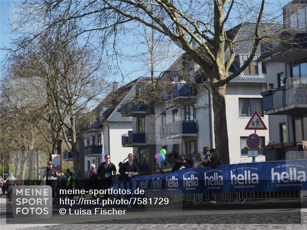 06.04.2025 - 44. Internationalen Wilhelmsburger Insellauf Luisa Fischer http://msf.ph/oto/7581729 06.04.2025 10:45:45 Ziel 312, 3683 meine-sportfotos.de