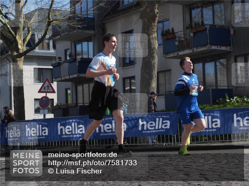 06.04.2025 - 44. Internationalen Wilhelmsburger Insellauf Luisa Fischer http://msf.ph/oto/7581733 06.04.2025 10:40:47 Ziel 4141 meine-sportfotos.de