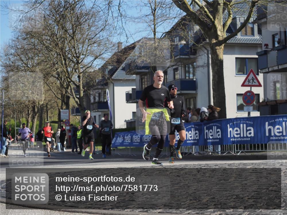 06.04.2025 - 44. Internationalen Wilhelmsburger Insellauf Luisa Fischer http://msf.ph/oto/7581773 06.04.2025 10:40:54 Ziel 3390, 481, 3635, 4241 meine-sportfotos.de