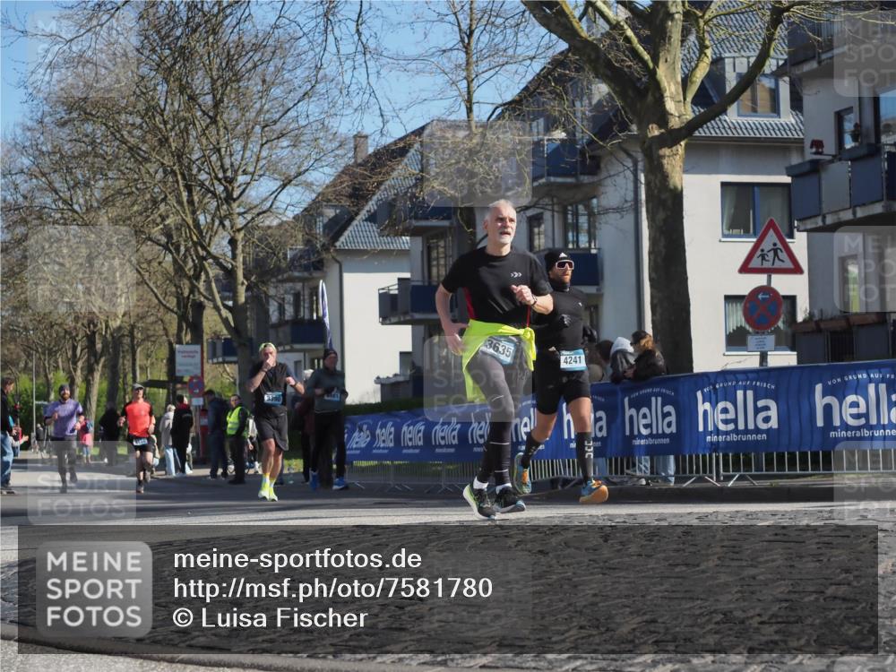 06.04.2025 - 44. Internationalen Wilhelmsburger Insellauf Luisa Fischer http://msf.ph/oto/7581780 06.04.2025 10:40:54 Ziel 3, 3390, 3635, 4241 meine-sportfotos.de