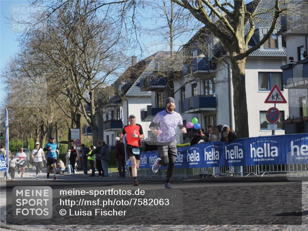 06.04.2025 - 44. Internationalen Wilhelmsburger Insellauf Luisa Fischer http://msf.ph/oto/7582063 06.04.2025 10:40:59 Ziel 4111, 4499 meine-sportfotos.de