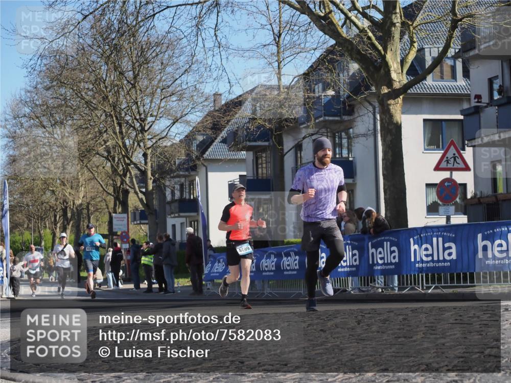 06.04.2025 - 44. Internationalen Wilhelmsburger Insellauf Luisa Fischer http://msf.ph/oto/7582083 06.04.2025 10:41:00 Ziel 4111, 4499 meine-sportfotos.de