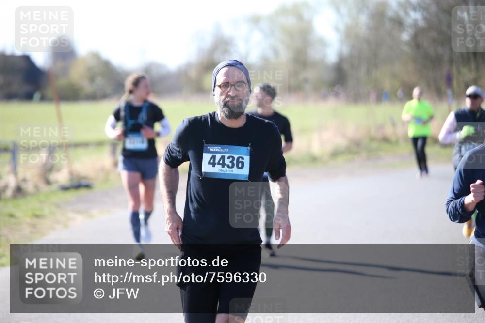 06.04.2025 - 44. Internationalen Wilhelmsburger Insellauf Jannik Wohlers http://msf.ph/oto/7596330 06.04.2025 10:34:59 Laufen 4436 meine-sportfotos.de
