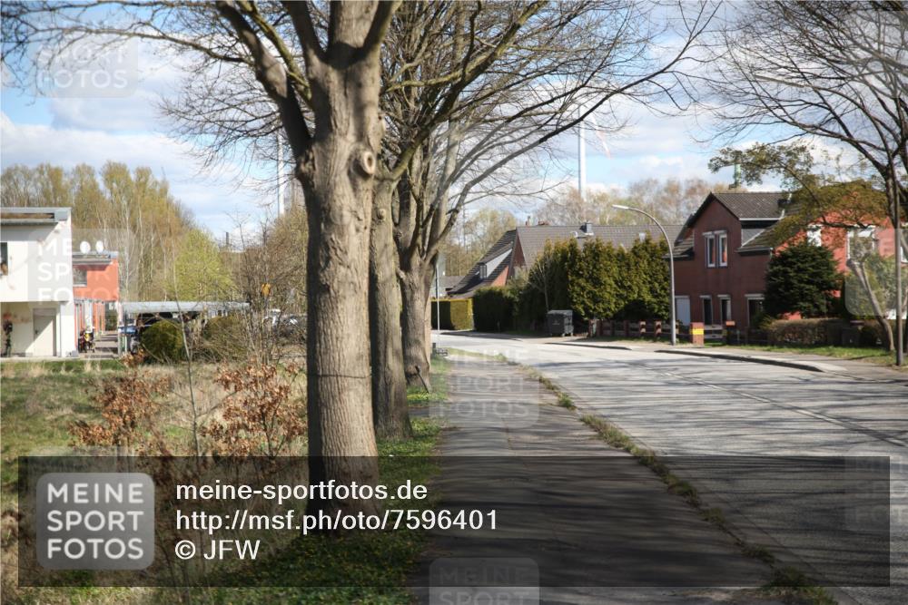 06.04.2025 - 44. Internationalen Wilhelmsburger Insellauf Jannik Wohlers http://msf.ph/oto/7596401 06.04.2025 10:45:11 Laufen  meine-sportfotos.de