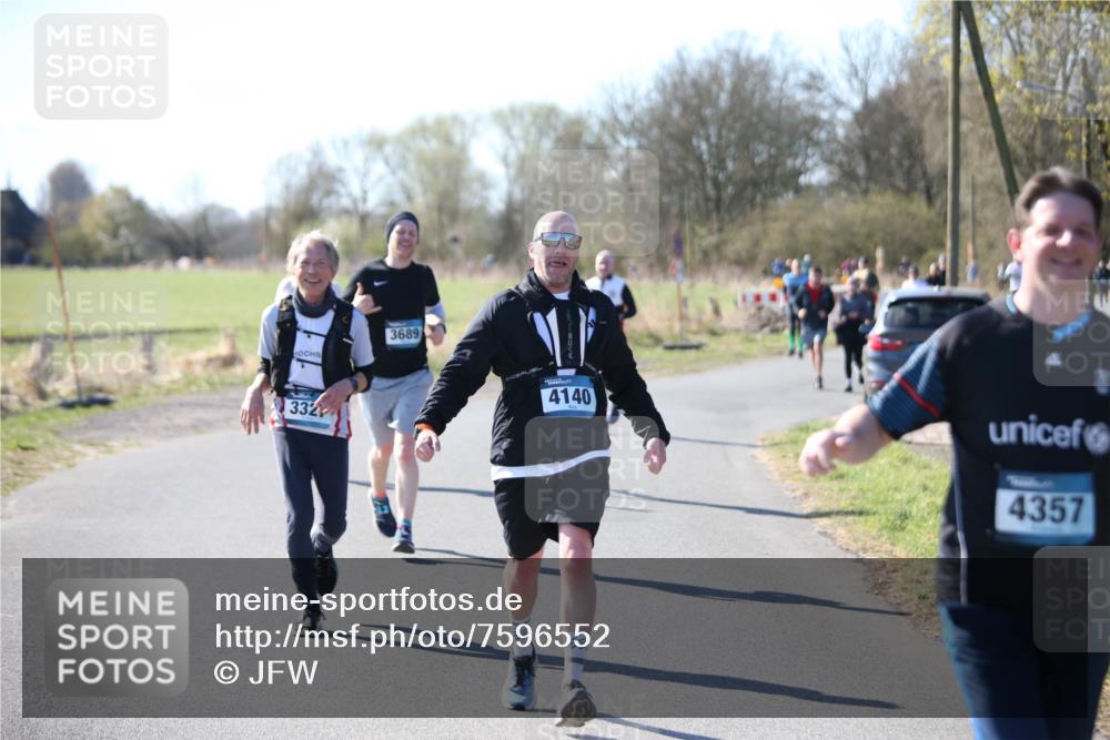 06.04.2025 - 44. Internationalen Wilhelmsburger Insellauf Jannik Wohlers http://msf.ph/oto/7596552 06.04.2025 10:35:19 Laufen 3689, 332, 4140, 4357 meine-sportfotos.de