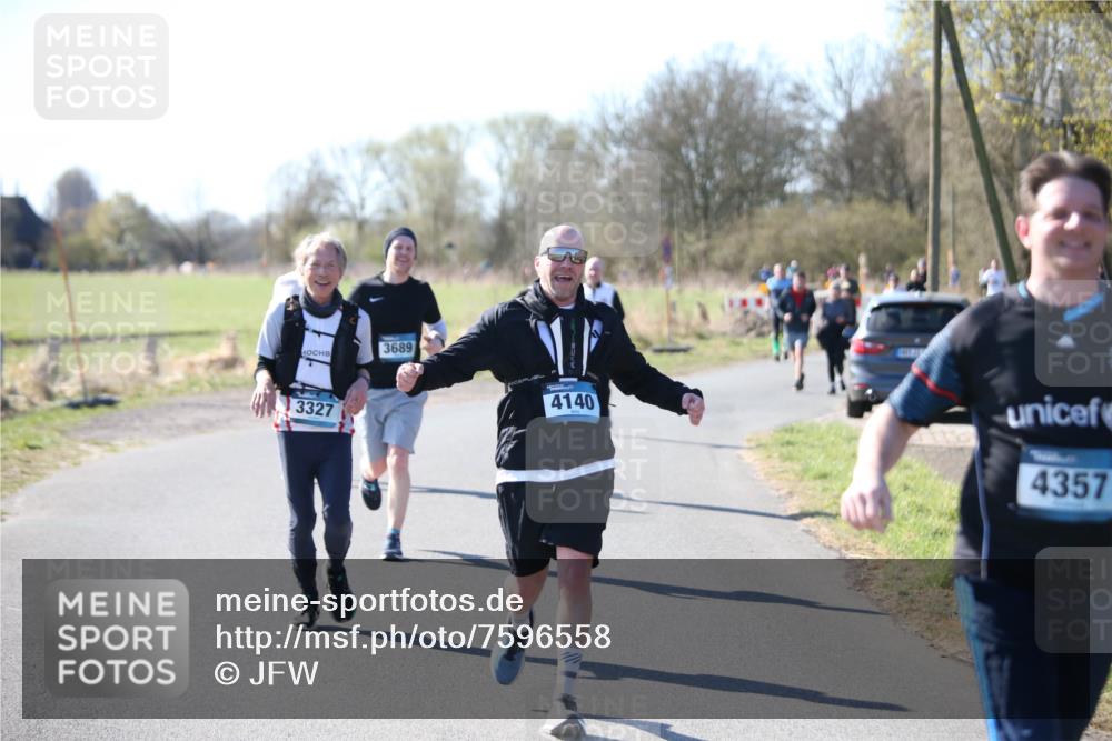 06.04.2025 - 44. Internationalen Wilhelmsburger Insellauf Jannik Wohlers http://msf.ph/oto/7596558 06.04.2025 10:35:19 Laufen 3689, 3327, 4140, 4357 meine-sportfotos.de