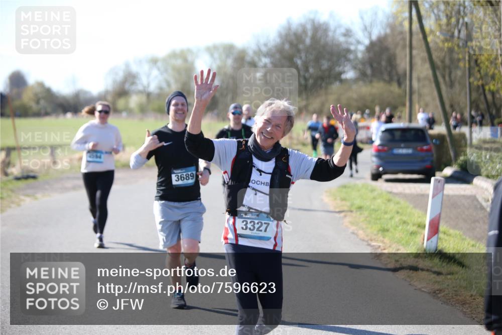 06.04.2025 - 44. Internationalen Wilhelmsburger Insellauf Jannik Wohlers http://msf.ph/oto/7596623 06.04.2025 10:35:21 Laufen 4564, 3689, 3327 meine-sportfotos.de