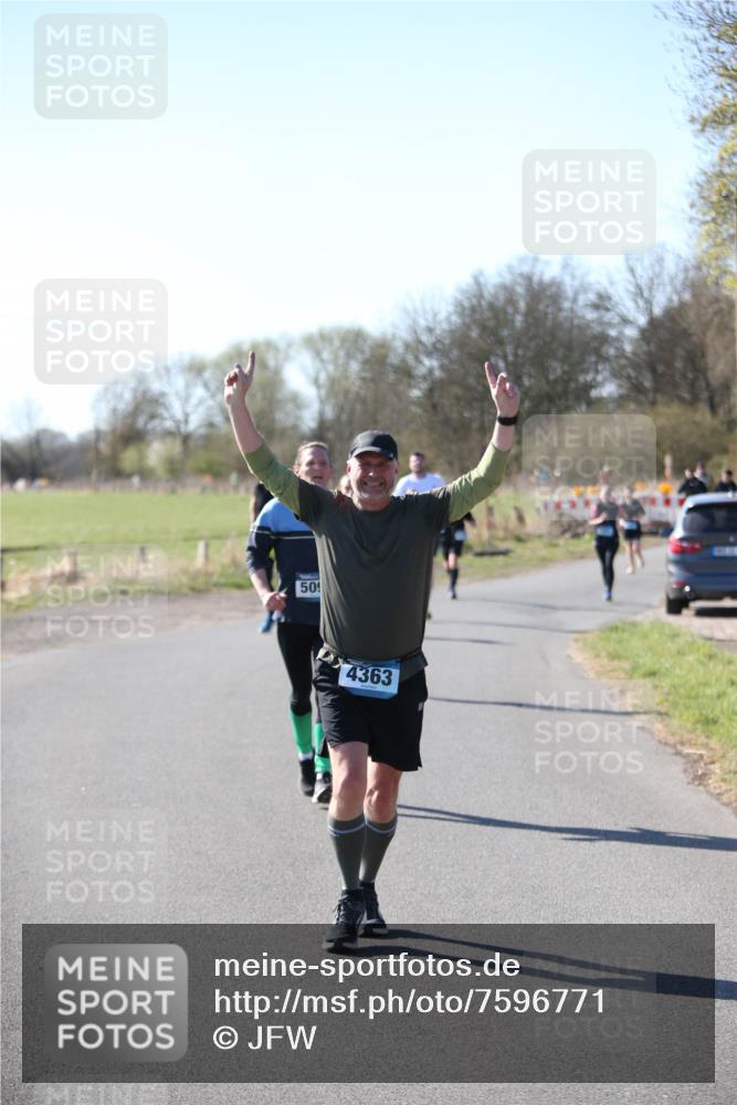 06.04.2025 - 44. Internationalen Wilhelmsburger Insellauf Jannik Wohlers http://msf.ph/oto/7596771 06.04.2025 10:35:36 Laufen 50, 4363 meine-sportfotos.de