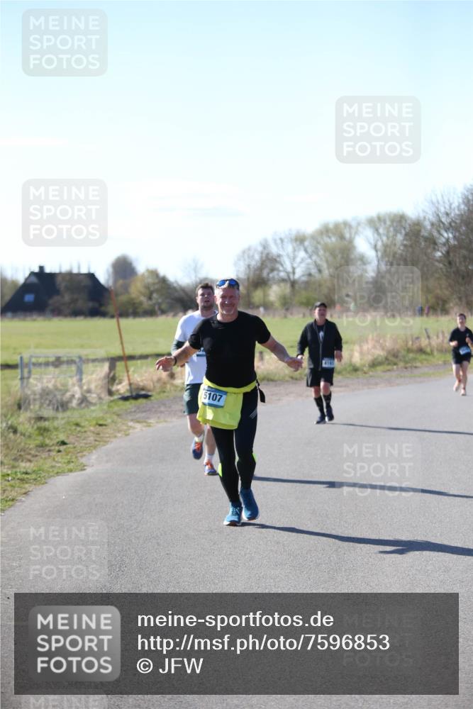 06.04.2025 - 44. Internationalen Wilhelmsburger Insellauf Jannik Wohlers http://msf.ph/oto/7596853 06.04.2025 10:35:42 Laufen 5107, 4161 meine-sportfotos.de