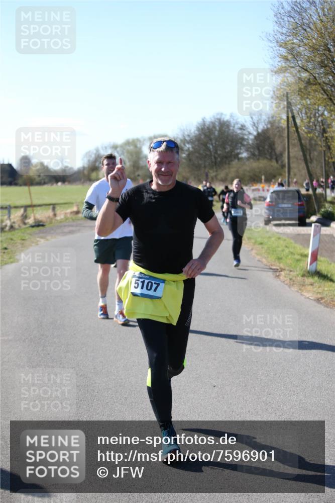 06.04.2025 - 44. Internationalen Wilhelmsburger Insellauf Jannik Wohlers http://msf.ph/oto/7596901 06.04.2025 10:35:45 Laufen 5107 meine-sportfotos.de