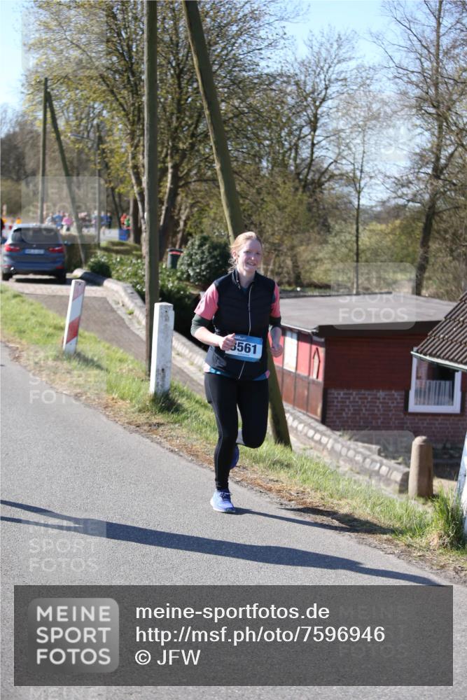 06.04.2025 - 44. Internationalen Wilhelmsburger Insellauf Jannik Wohlers http://msf.ph/oto/7596946 06.04.2025 10:35:49 Laufen 3561 meine-sportfotos.de