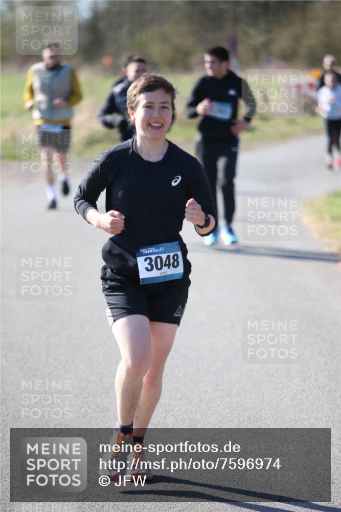 06.04.2025 - 44. Internationalen Wilhelmsburger Insellauf Jannik Wohlers http://msf.ph/oto/7596974 06.04.2025 10:35:51 Laufen 3048 meine-sportfotos.de